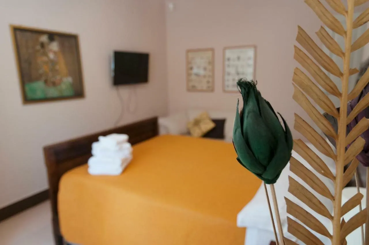 ** Couette-café L'Euforbia Bed And Breakfast Alghero Italie